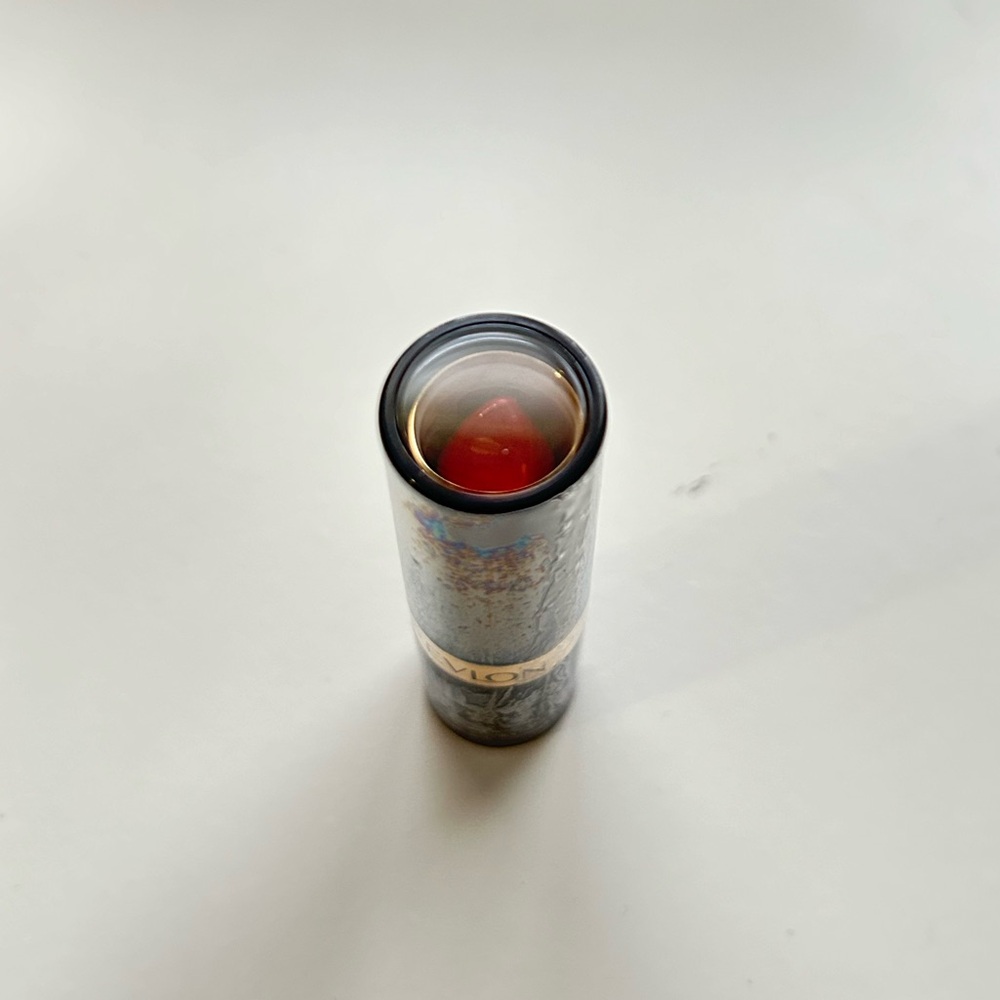 NWT Revlon Super Lustrous Lipstick Pearl Finish in Color 808 Dirty Shirley - Picture 3 of 6